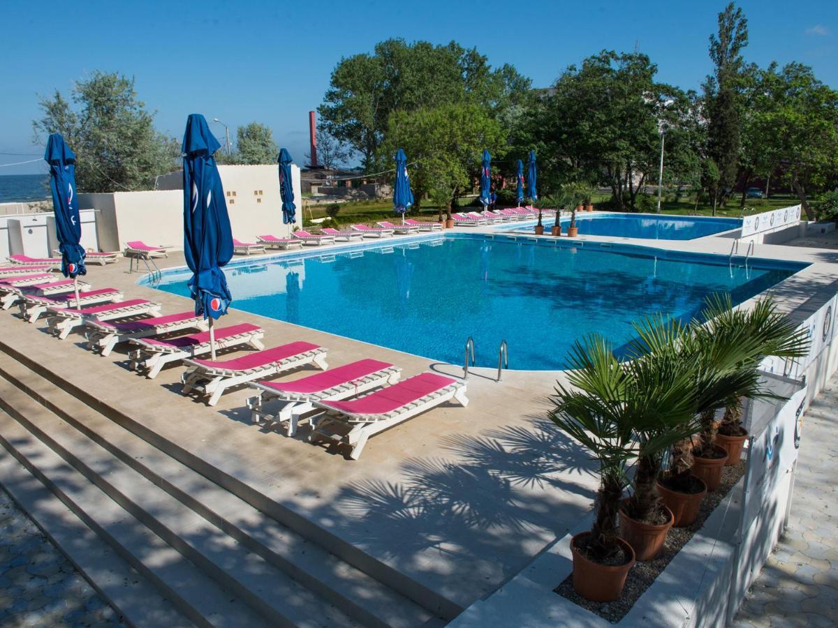 Complex Mediteranean Mamaia Exterior photo