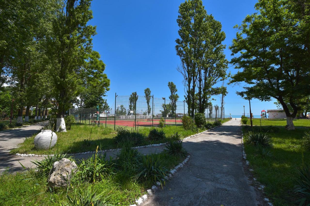 Complex Mediteranean Mamaia Exterior photo