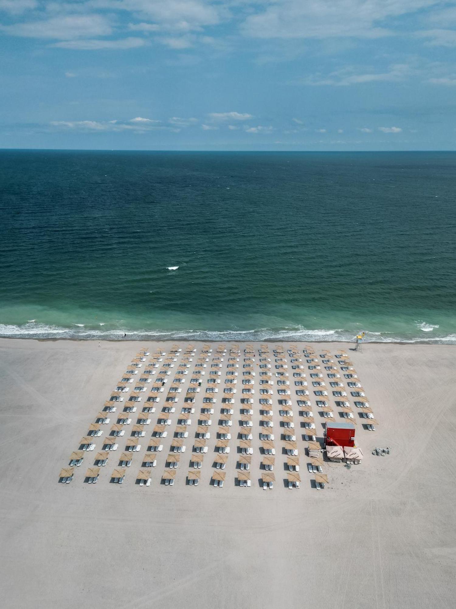 Complex Mediteranean Mamaia Exterior photo