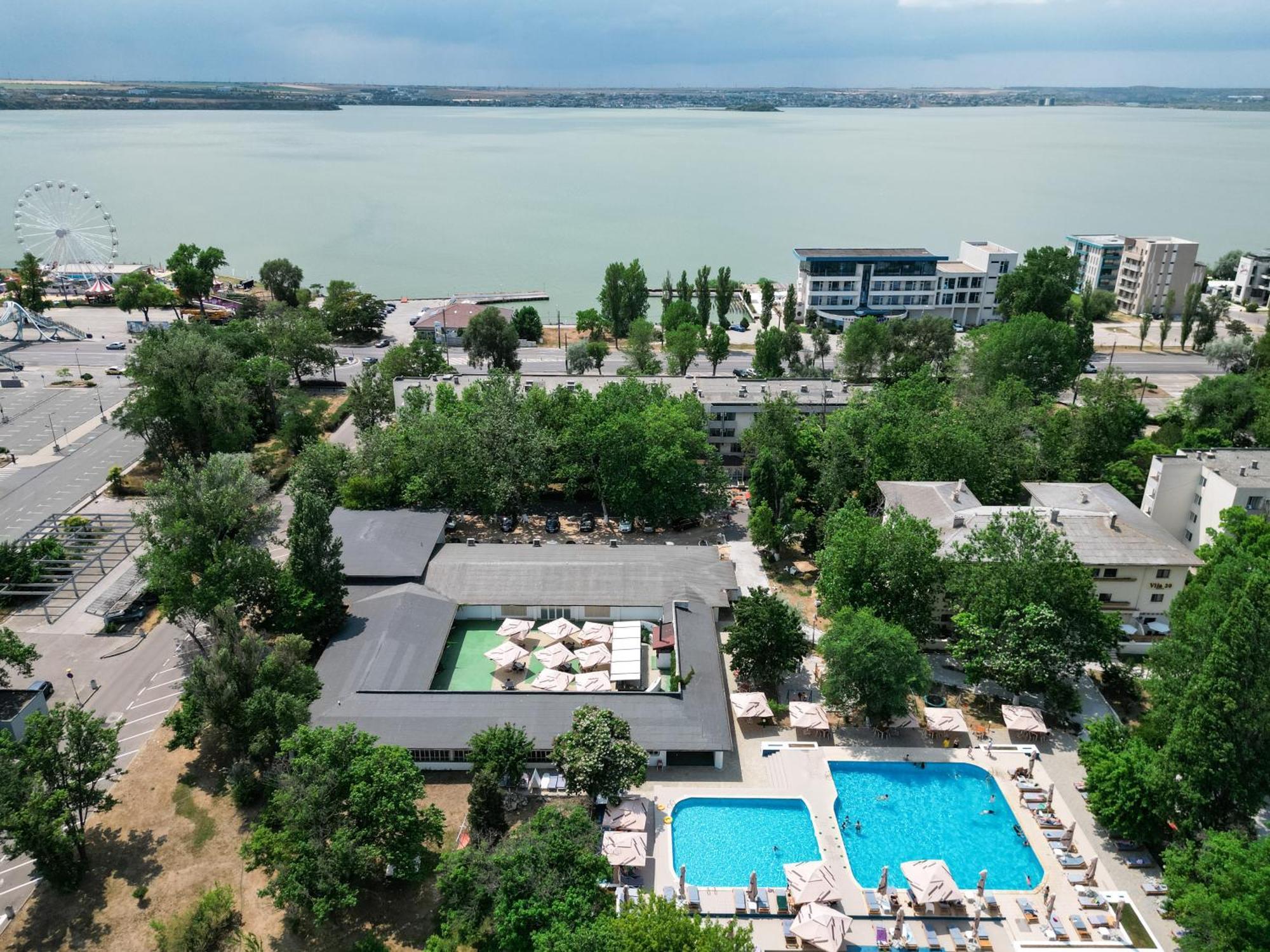Complex Mediteranean Mamaia Exterior photo