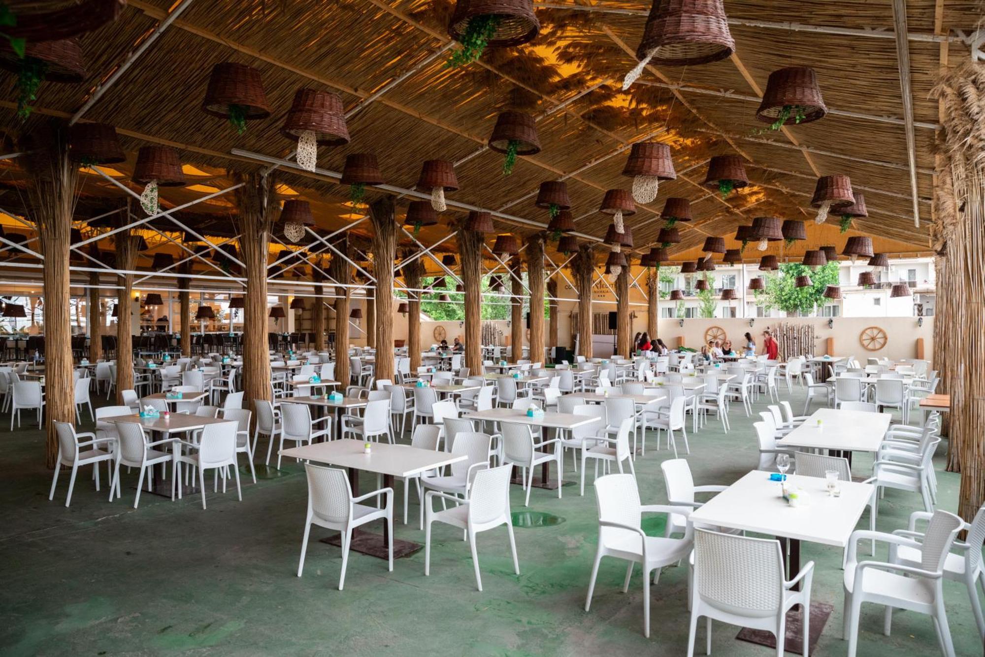 Complex Mediteranean Mamaia Exterior photo